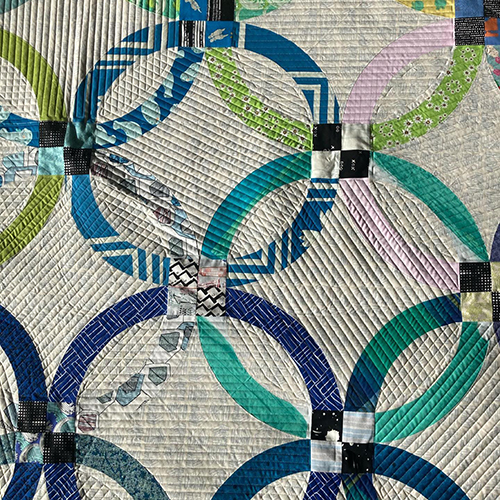Quilt by Nelson Salsa. Quilted by Johnny Barfuss | Quiltable Design
